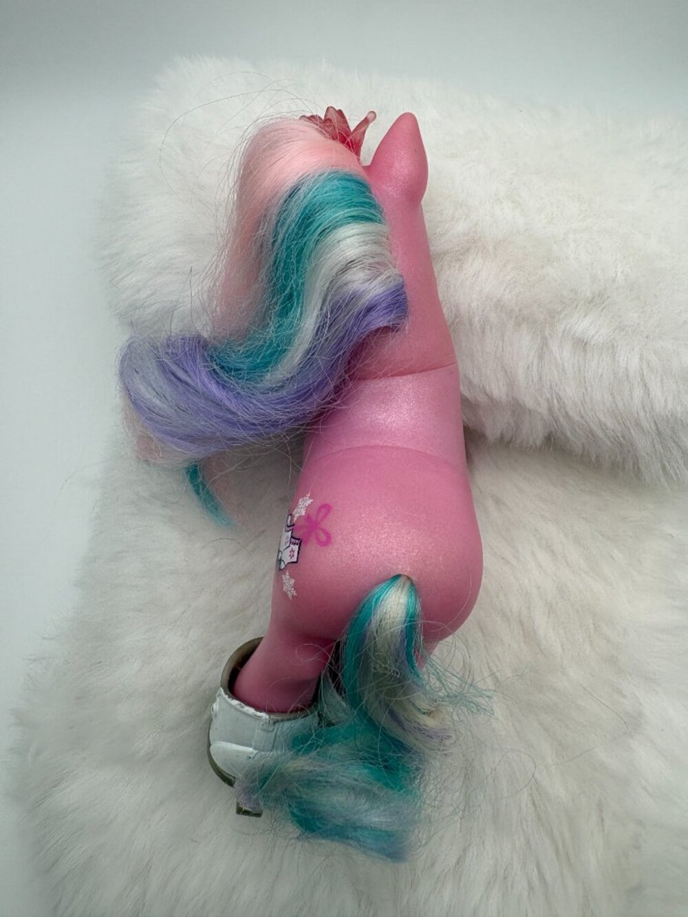 My Little Pony (MLP) Glitter Glide Pink Body Ice Skates Snowflakes (MLP: LOT1-4) - Picture 5 of 16